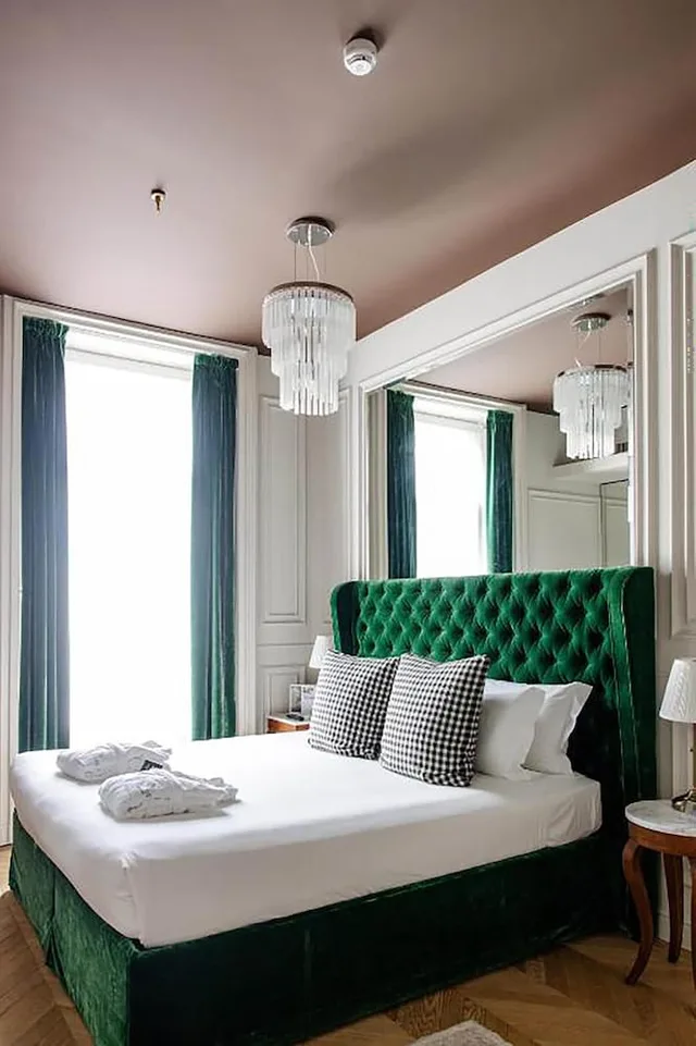 غرفة ديلوكس بسريرين منفصلين وسرير كوين بإطلالة، Matilde Boutique Hotel, WorldHotels Elite 3/9