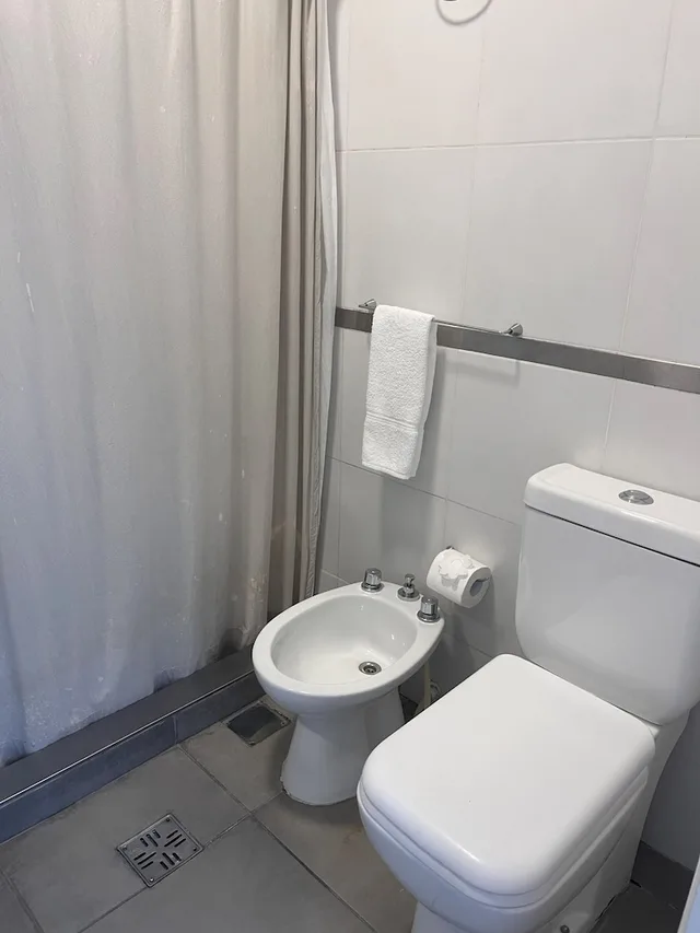 Compact, Twin Beds, Bunk Bed, Private Bathroom، Socialtel Salta Argentina 8/8