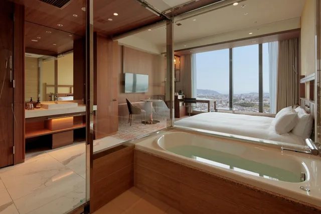 غرفة بريميوم بسرير كينج لذوي الإعاقة، Candeo Hotels Osaka Hirakata 6/6