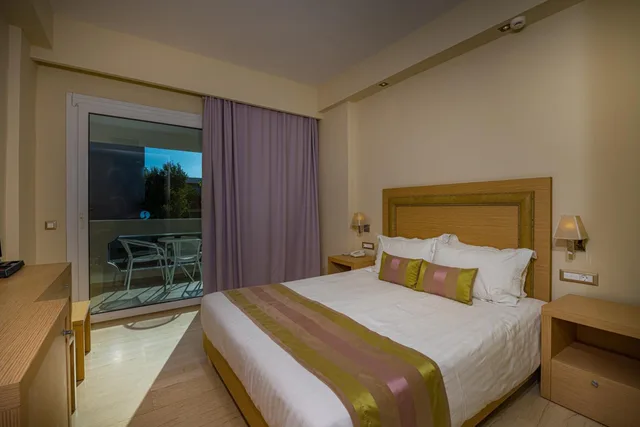 Comfort, Inland View، Alexandra Beach Resort & Spa 1/8