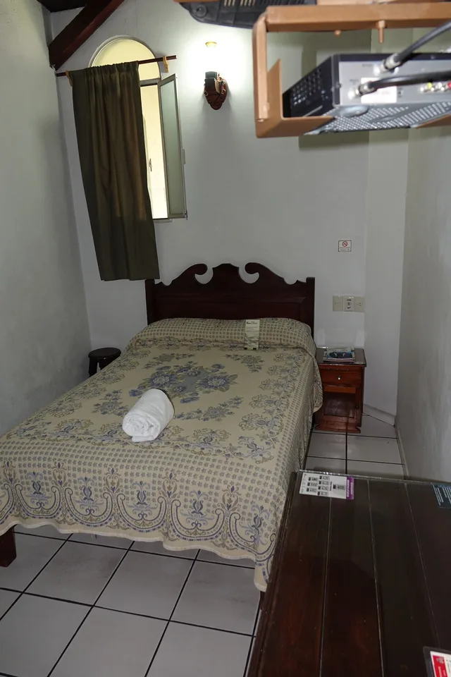 Colonial, Double Bed، La Merced Hotel 2/4
