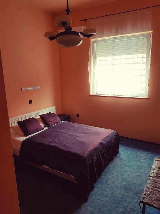 غرفة بسرير كوين، Attila Hotel 3/5