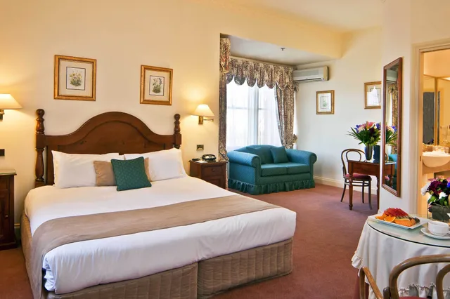 Heritage, Spa, King Bed، Mountain Heritage Hotel And Spa Retreat 5/10