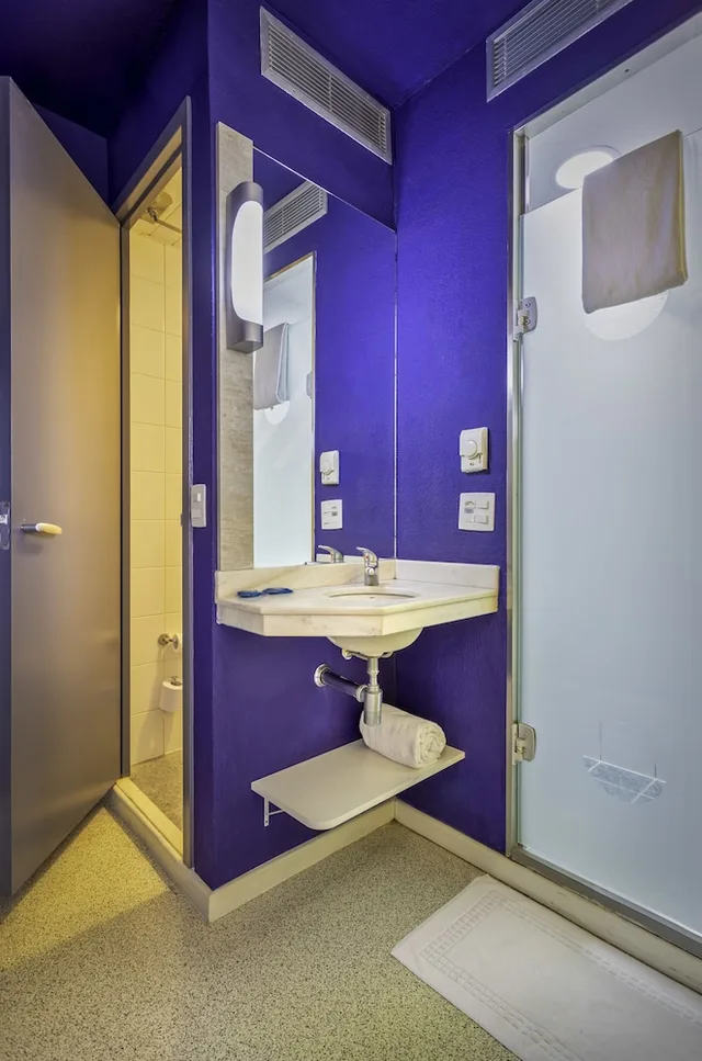 غرفة قياسية بسرير مزدوج وسرير فردي، Ibis Budget SP Centro Sao Joao 4/8