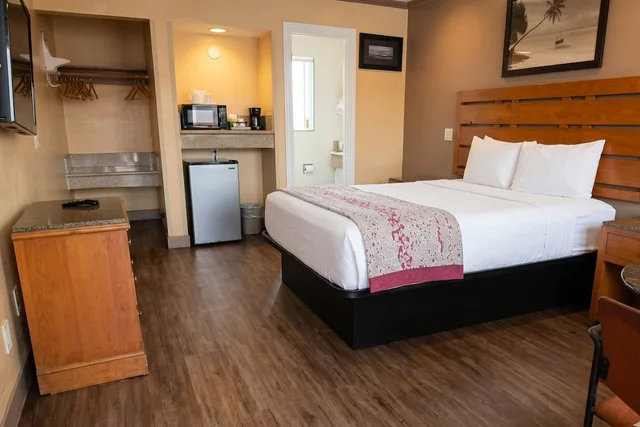 غرفة بسرير كوين لذوي الإعاقة، Om Park Inn and Suites El Cajon near San Diego 21/26