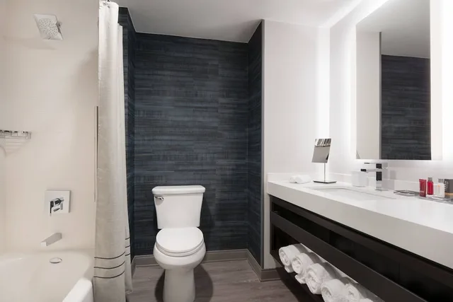 غرفة بسرير مزدوج، Boulder Marriott 2/2