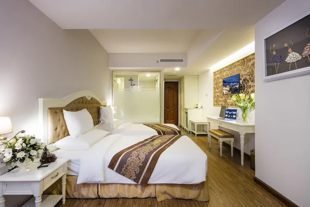 Deluxe, Queen Bed, City View, Isena Nha Trang Hotel 9/10