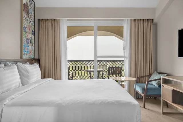 غرفة ديلوكس بشرفة مفردة بسرير كوين، Fairfield by Marriott Goa Calangute Village 6/7