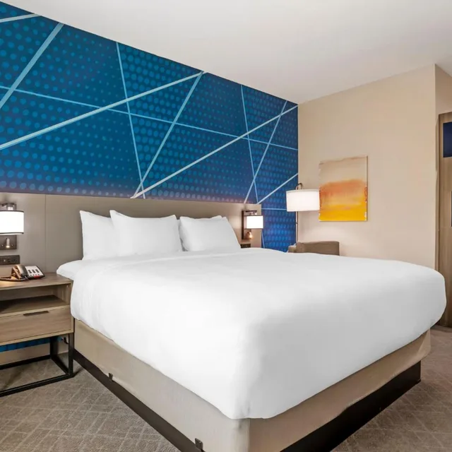 غرفة بسرير كينج، Comfort Inn & Suites Huntsville Near University 1/3