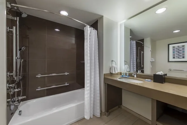 1 Bedroom, King Bed, Sofa, High Floor, Hyatt House Denver Downtown 2/3