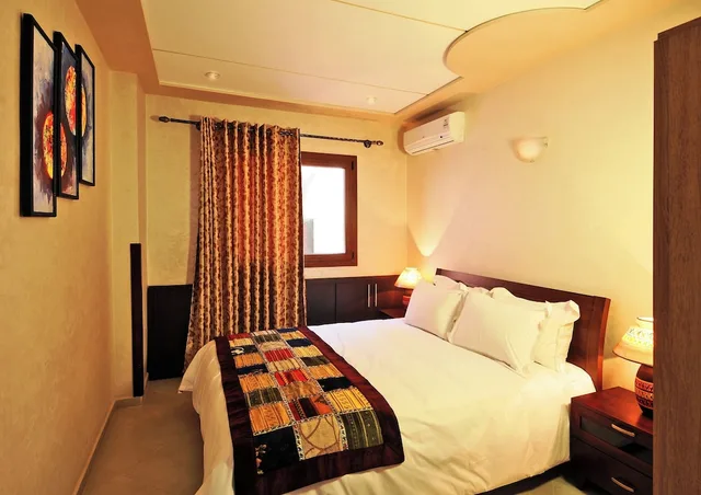 2 Bedrooms, Luxury, Apartment, 2 Queen and Twin Beds, Terrace View, 2 Sofa, Aparthotel Les Oliviers Suites And Spa 1/1