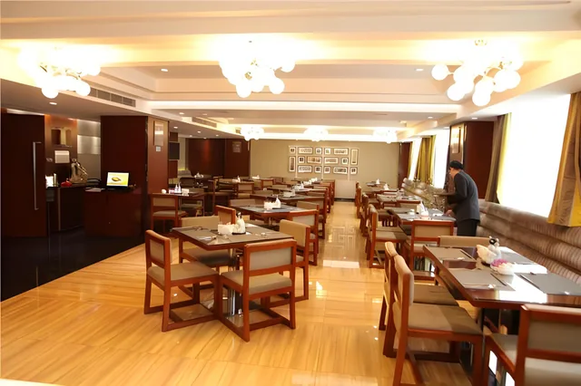 Echeng Hotel (Wuhan Optics Valley Pedestrian Street), Wuhan 78/84