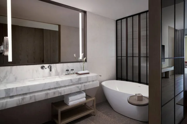 غرفة ديلوكس بسريرين مزدوجين، Marriott Yalong Bay 3/4