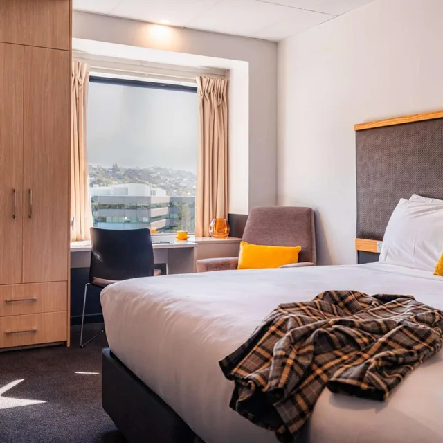 جناح سوبيريور بسرير كينج، WQ Wellington Quarter 1/1