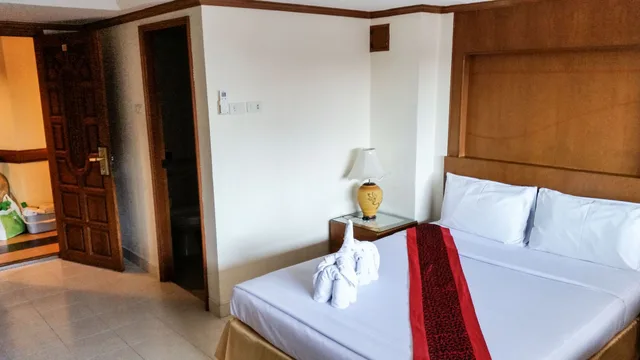 غرفة سوبيريور ديلوكس بإطلالة على البحر بشرفة، Seaview Hotel Sriracha 2/5