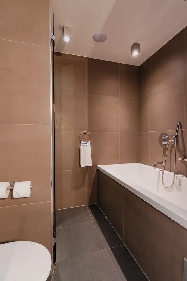 King Deluxe Room, Hotel JL No76 5/6