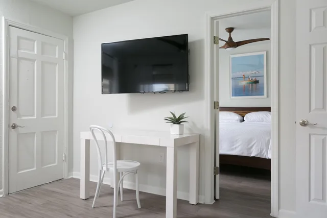 جناح بسرير كينج بغرفة نوم واحدة مع أريكة، Hotel Cabana Clearwater Beach 9/9