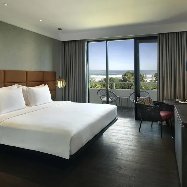 غرفة بريميوم ديلوكس بإطلالة على البحر، Pullman Bali Legian Beach 4/8