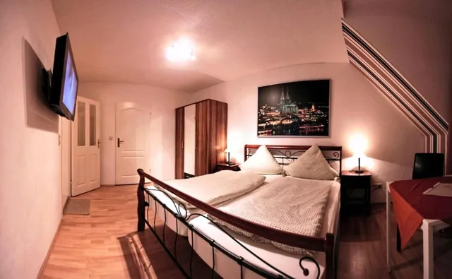 غرفة قياسية، Gastehaus Balthasar Neumann 1/2