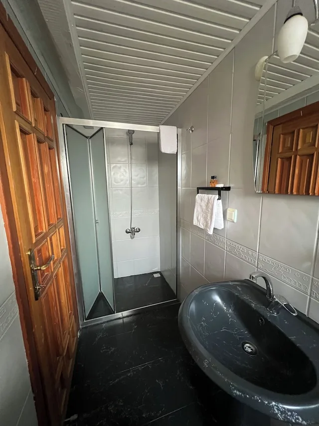 غرفة قياسية بسرير مزدوج بإطلالة على الجبل، Ayder Yesil Vadi Otel 5/6