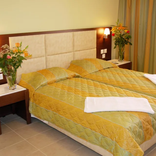 غرفة رباعية، Majestic Spa Hotel 9/10
