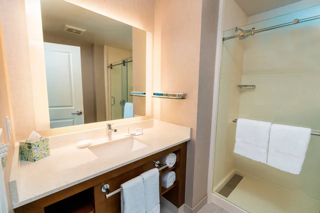 جناح بسريرين كوين مع أريكة، Residence Inn Upper Marlboro Joint Base Andrews 5/7