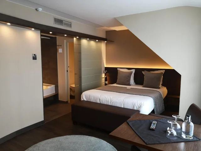 غرفة ديلوكس بسرير مزدوج، Hotel Harmony 5/8