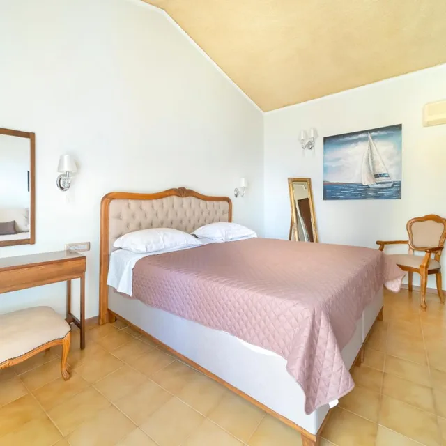 جناح جونيور بإطلالة على البحر، Hotel Agia Markella 5/10