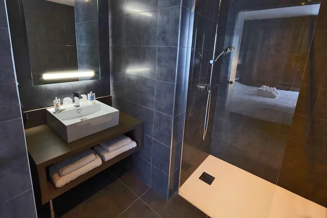 غرفة قياسية بسريرين مزدوجين، KYRIAD TROYES CENTRE 4/5