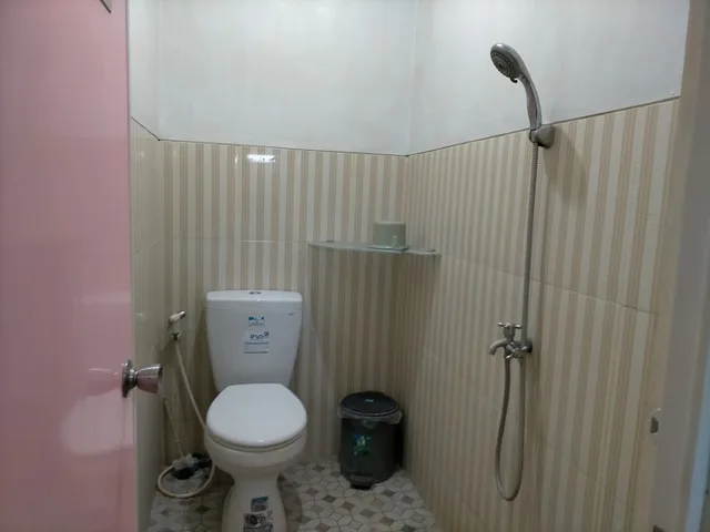 غرفة اقتصادية بسرير مزدوج بحمام خاص، Gandrung City Hostel 3/3