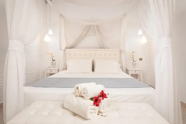 جناح تنفيذي، Hydrele Beach 1/5