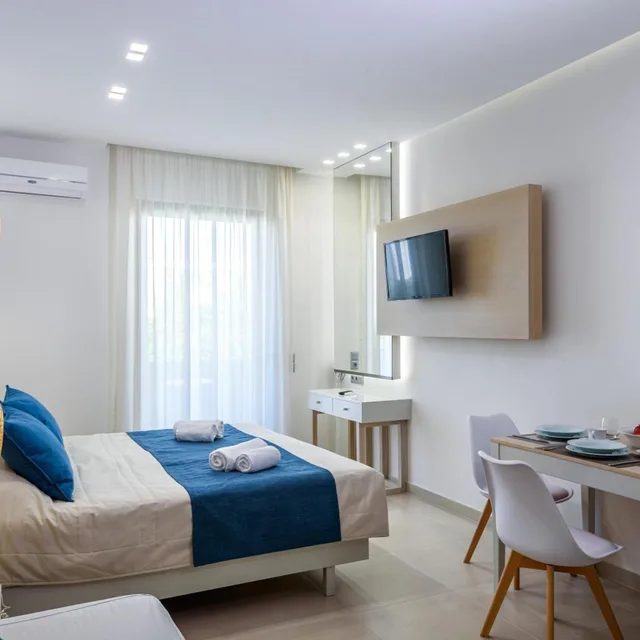غرفة سوبيريور بسرير مزدوج أو سريرين منفصلين بإطلالة على الحديقة، Marinos Beach 7/9