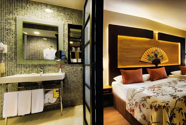 Economy, 2 Double Beds, Limak Lara De Luxe Hotel and Resort 1/1