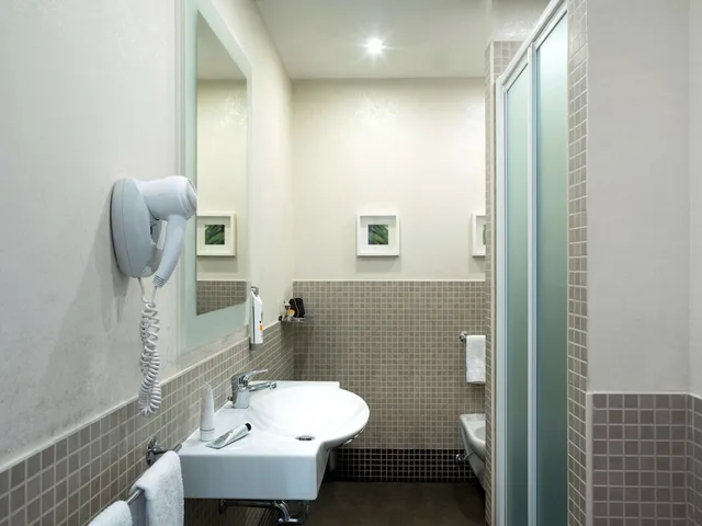 غرفة مفردة بسرير فردي، Bis Hotel Varese (ex ibis Styles Varese) 2/3