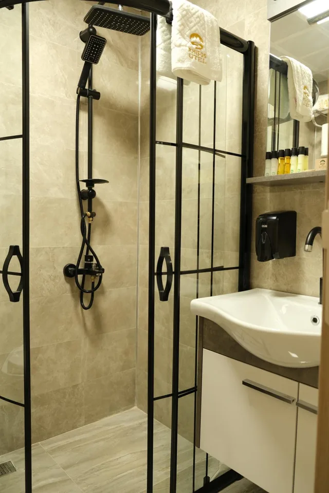 غرفة عائلية، Rhisos Otel 5/6