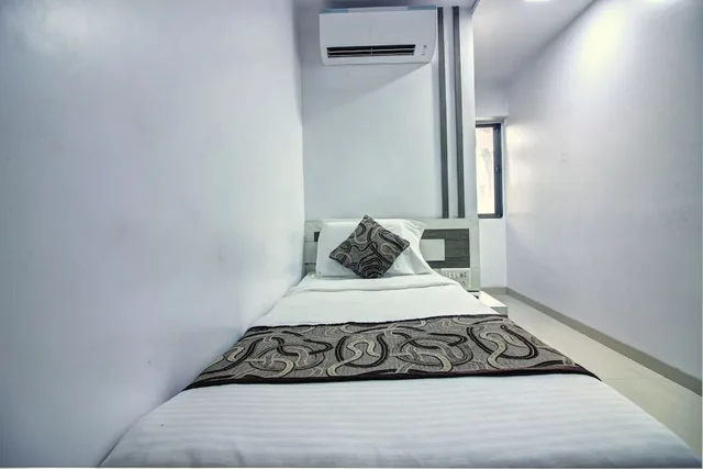 Room, Single, Hotel City View 4/5