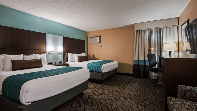 غرفة بسريرين كوين لذوي الإعاقة، Best Western Plus Galleria Inn & Suites, Memphis TN 1/1