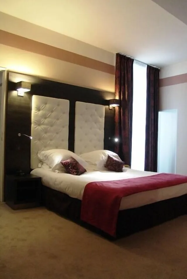 Superior, Double Bed, Best Western Le Marquis de La Baume 1/2