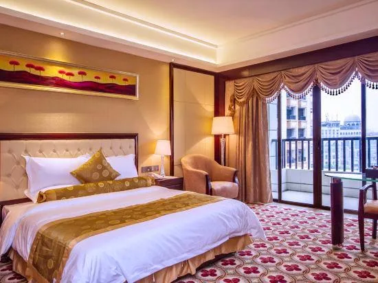 غرفة بسرير مزدوج بإطلالة على البحيرة بشرفة، Taishan Bojue Hotel 1/1