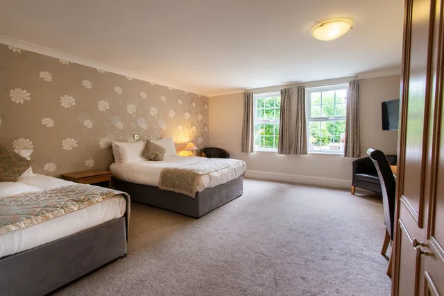 Manor, Premium, Double Bed، Woodlands Manor 1/10