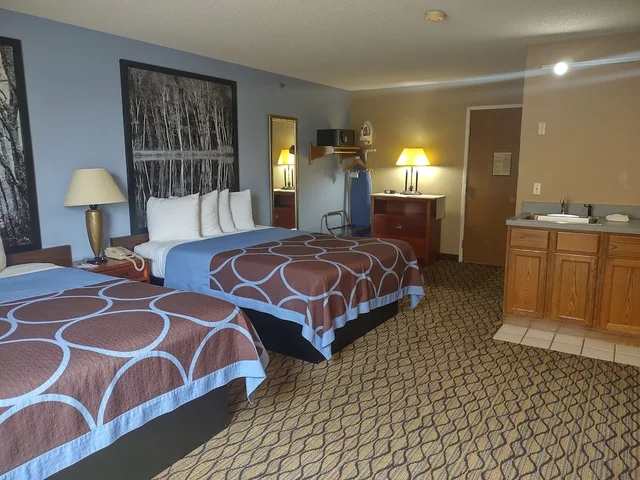 Studio, Suite, 2 Queen Beds, Super 8 By Wyndham Adrian 1/3