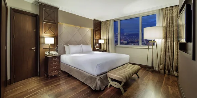 Presidential, Suite, King Bed, Smoking, Wyndham Grand Kayseri 2/2