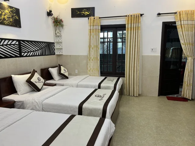غرفة ديلوكس ثلاثية بسرير كينج وسريرين منفصلين، Ngo House 2 Villa 2/7