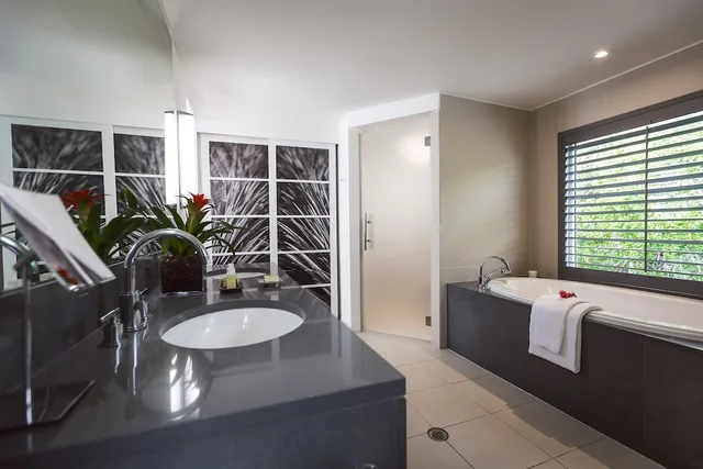 Garden Suite, King Bed، Carlisle Bay Resort 10/13