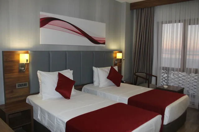 غرفة قياسية بسريرين منفصلين، Ramada By Wyndham Van 1/4