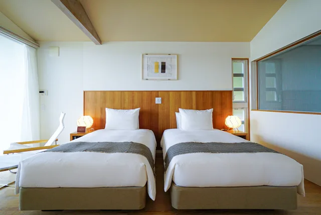 Ocean Villa, Twin Beds، Miru Amami 1/3