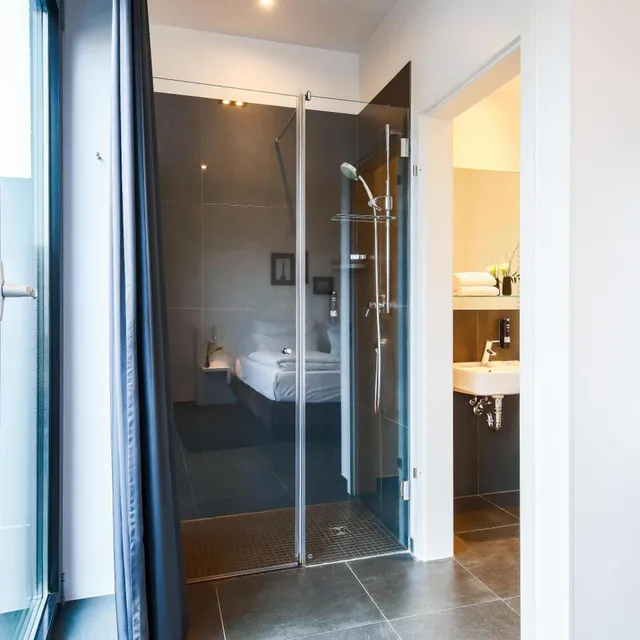 Urban، Hotel Lindemann S Berlin 6/9