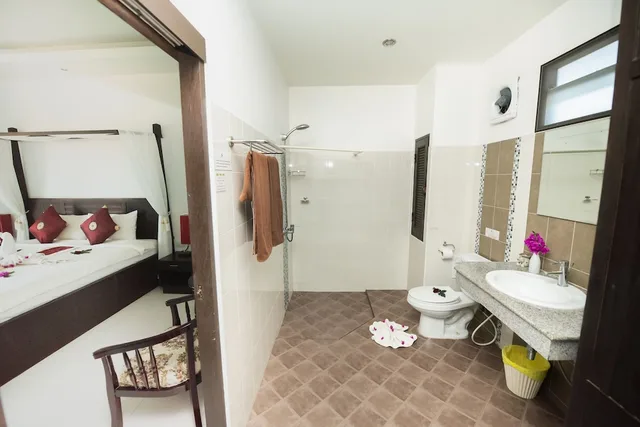غرفة ديلوكس بسريرين منفصلين بإطلالة على المسبح، Monaburi Boutique Resort 8/10