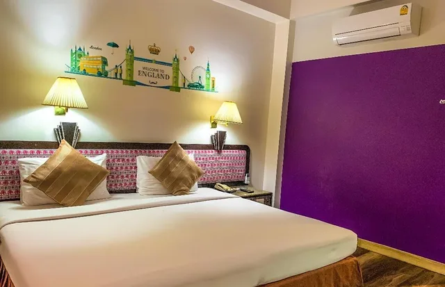 غرفة ديلوكس، Thai Hotel 1/2