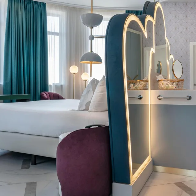 Deluxe, Double Bed, Gran Via View، Vincci Capitol 3/5